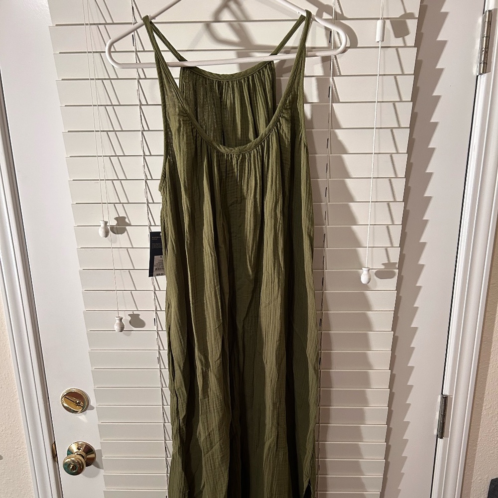 Universal Thread casual dress, olive green